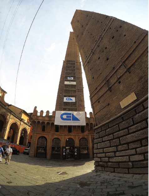 Torre Asinelli a Bologna